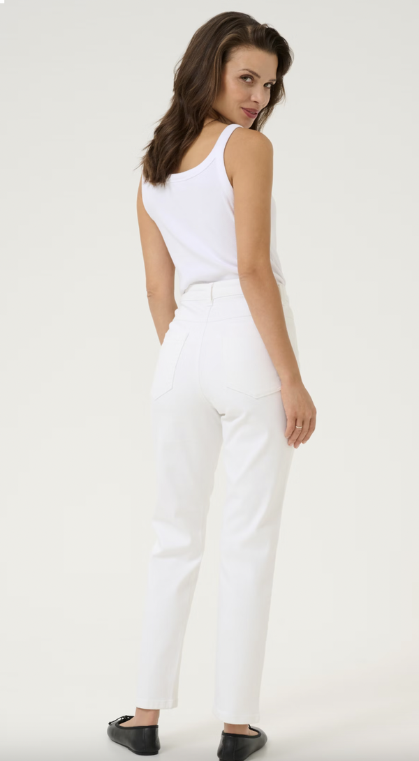 Zelina Stright Jeans Chalk - Kaffe Clothing